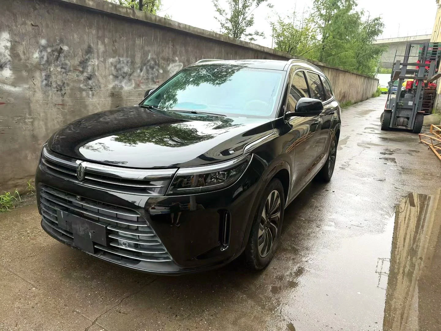 AITO Seres M7 Max RWD