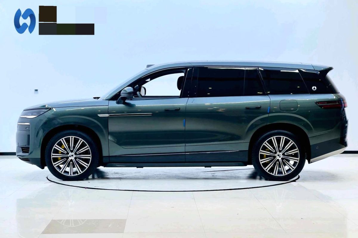 2026 BYD Denza N9
