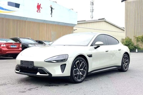 2024 Xiaomi SU7