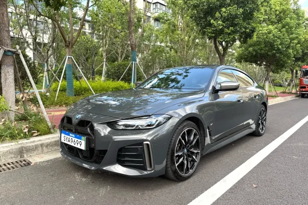 2022 BMW i4 M50 EV