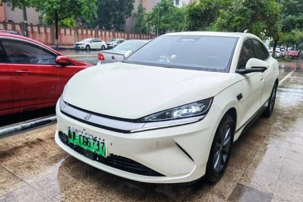 2025 BYD Qin L EV