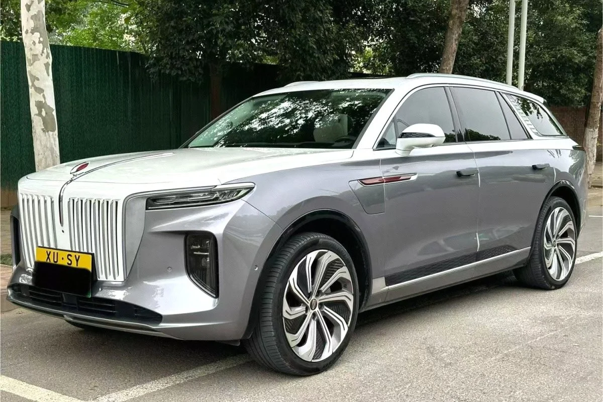2021 Hongqi E-HS9 Flagship 4-Seater for Sale – 551 hp AWD EV, 510 km Range, Export Ready