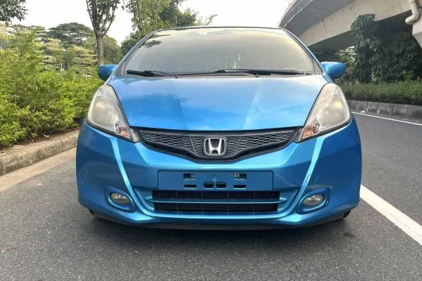 2011 Honda Fit 1.3 Comfort Edition automatic, blue exterior, beige interior, for sale export China