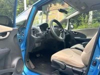 honda-fit-2011-blue-10