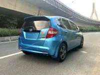 honda-fit-2011-blue-8