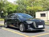 Hongqi H5 2024 black front view with LED daytime running lig